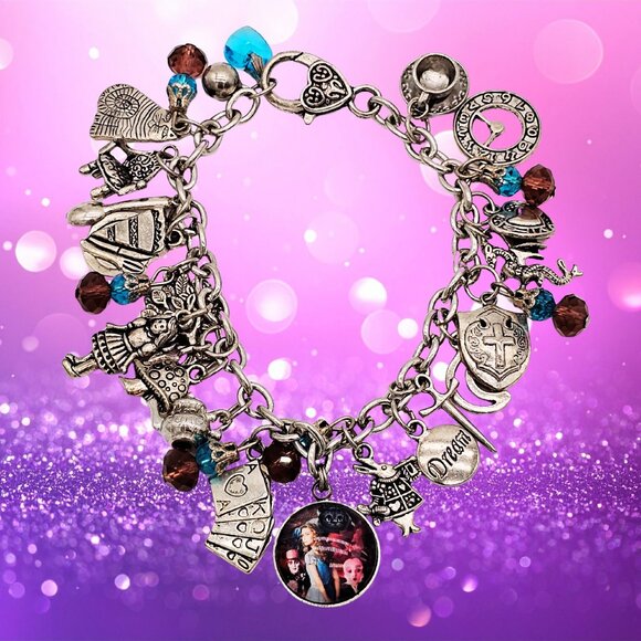 Alice in Wonderland Inspired Charm Bracelet – Silver Tone – Magical, Storybook - Picture 8 of 10